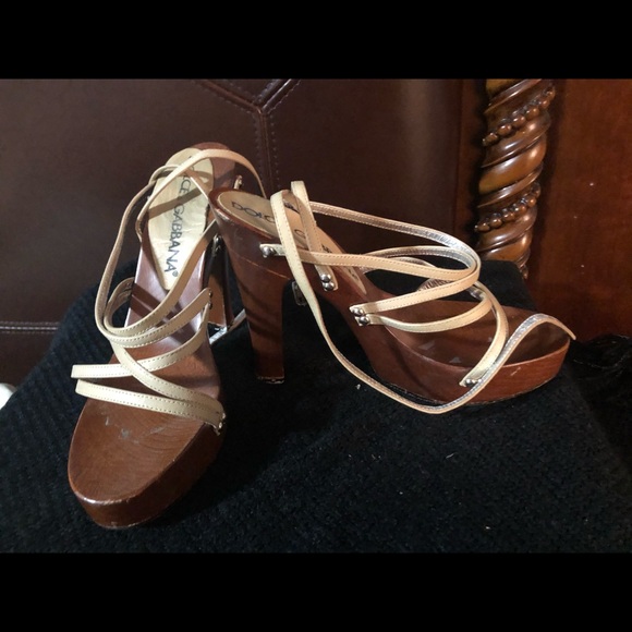 Dolce and Gabbana Shoes - Picture 2 of 4